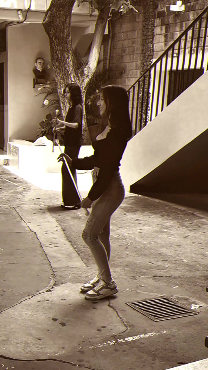 @celelives