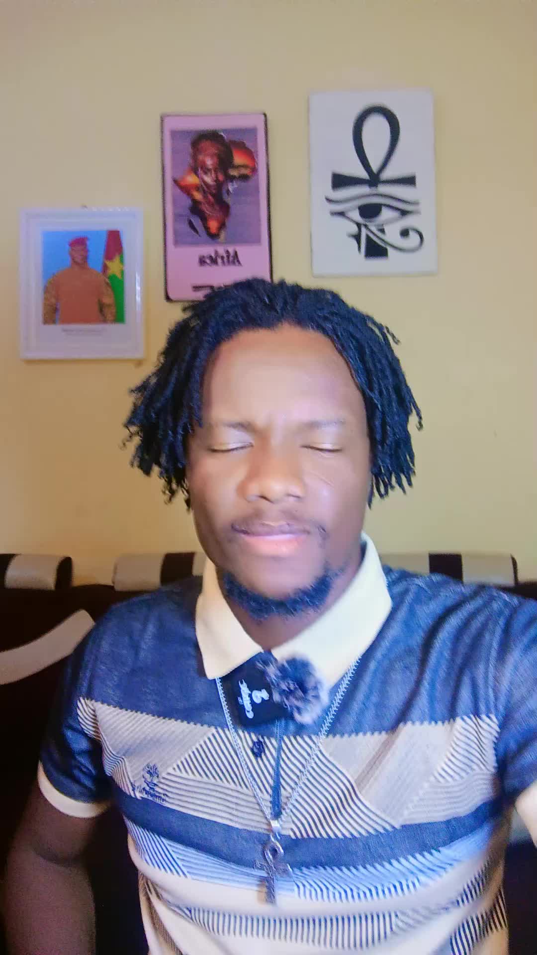 @Sa Majest&eacute; Yidain BADO