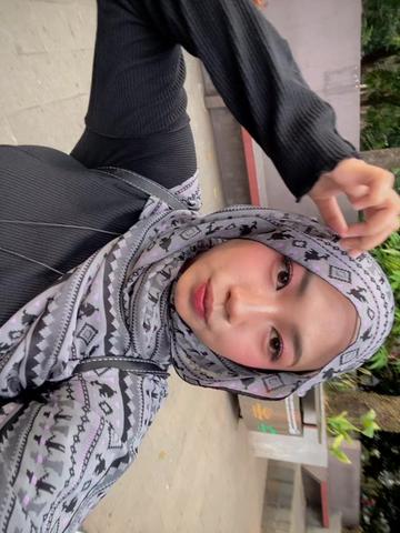 @amisyazr