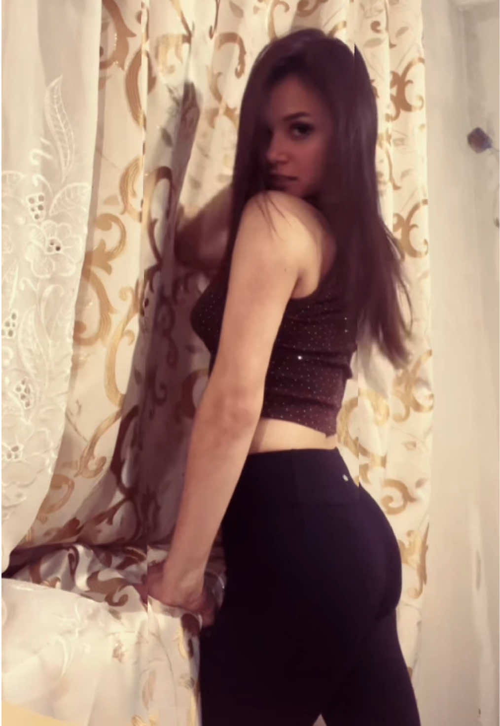 @_d_a_s_h_a_2_0_