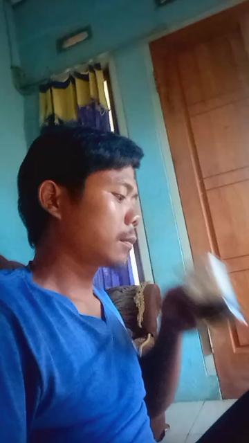 @yush