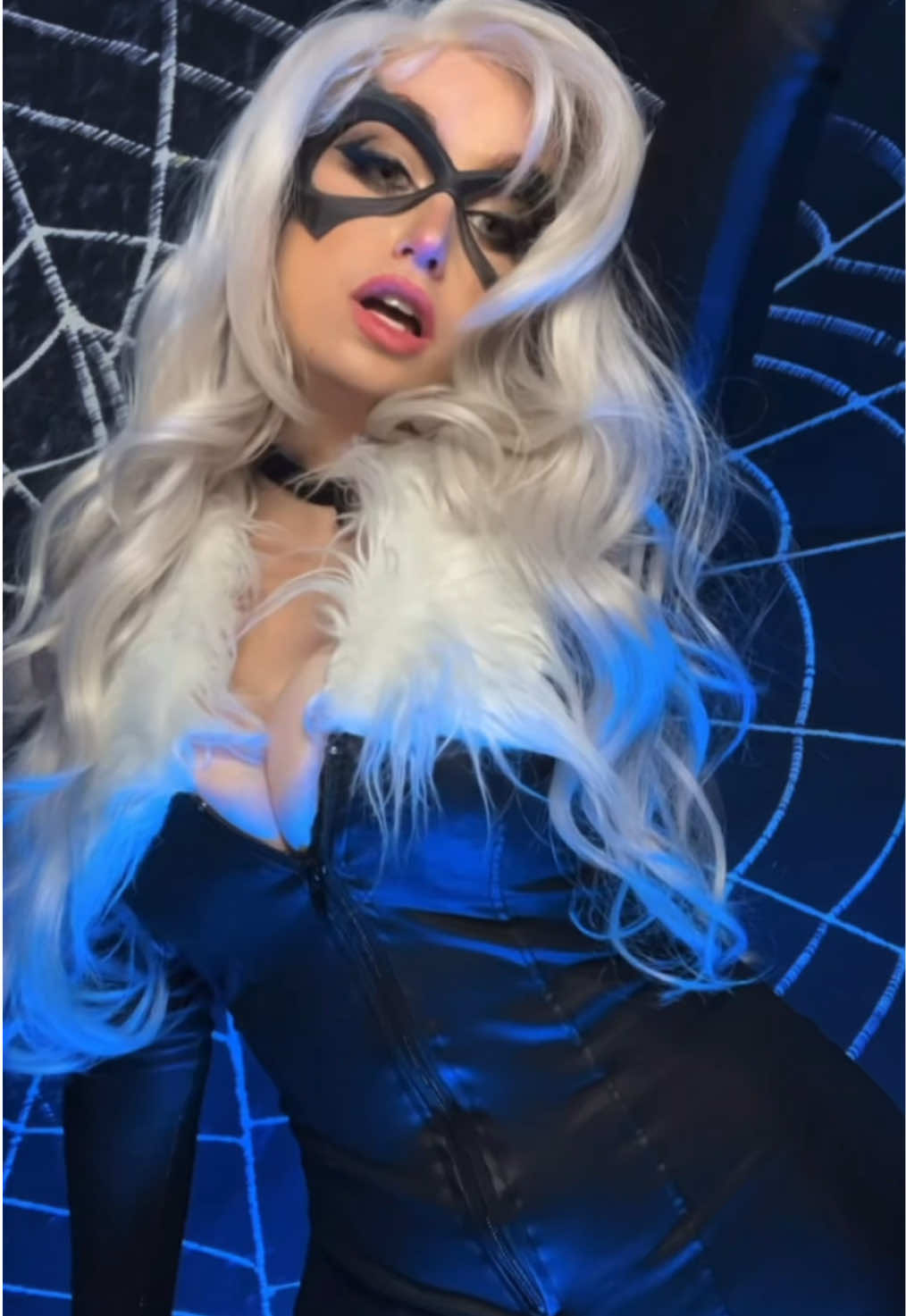 @Haunted Hostess