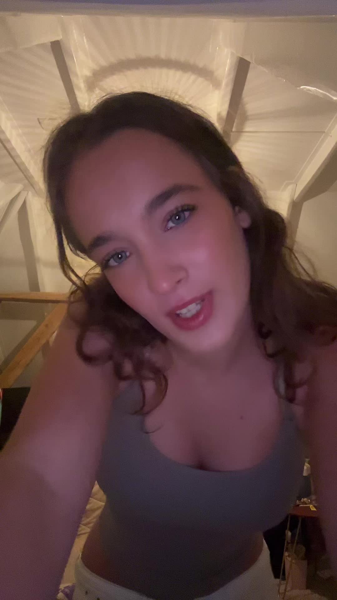 @KIKI SPAM