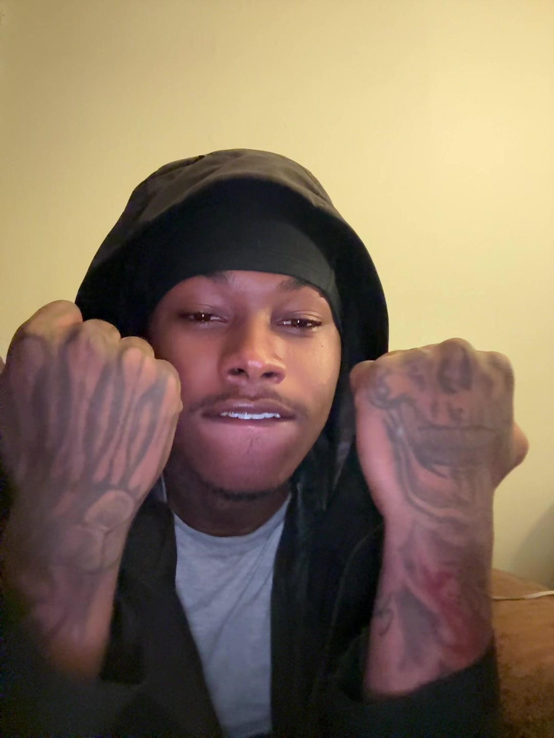 @Gen5 aka &ldquo; 5 &ldquo; 🦇🩸