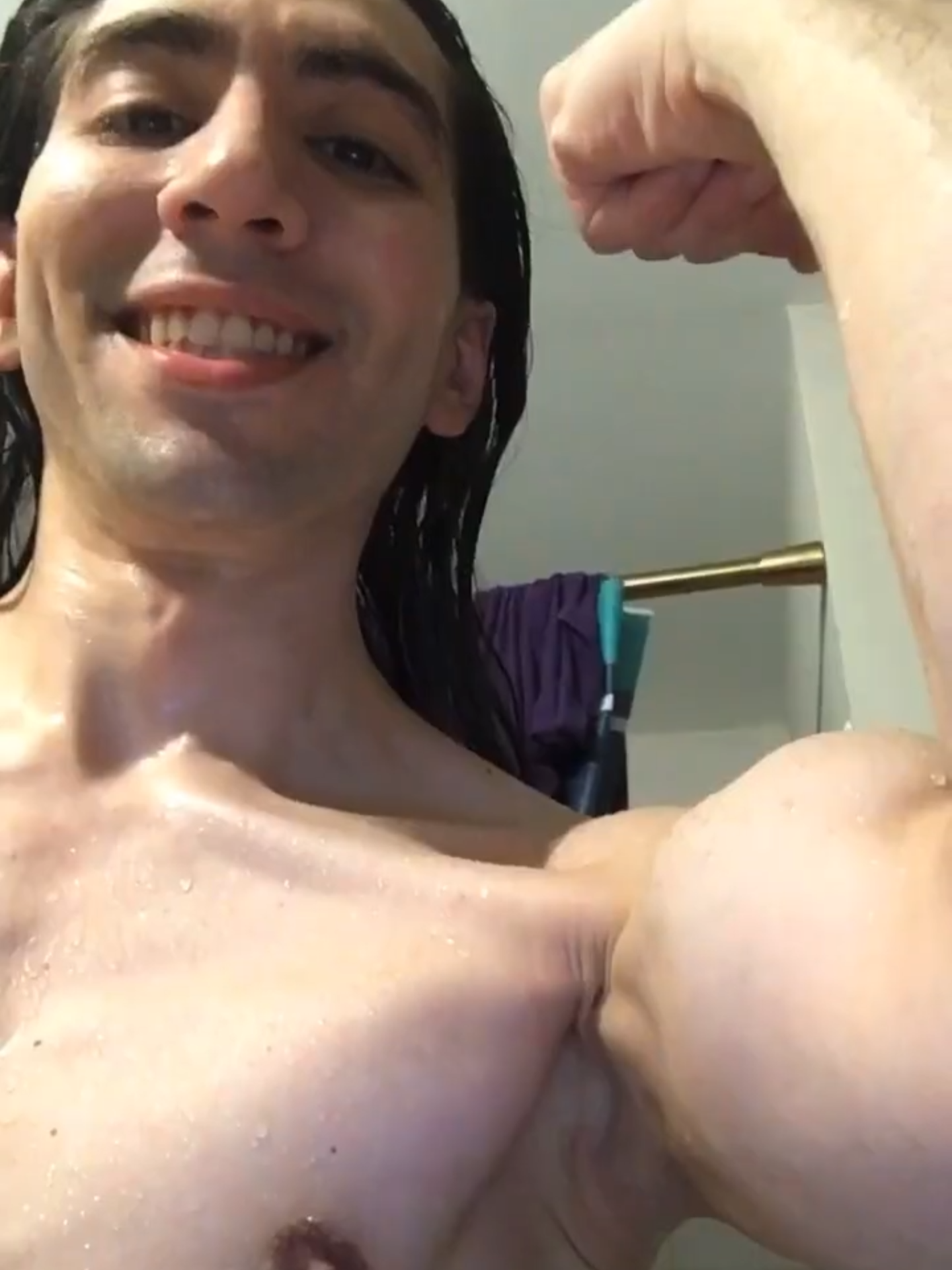 @Ar2roTV