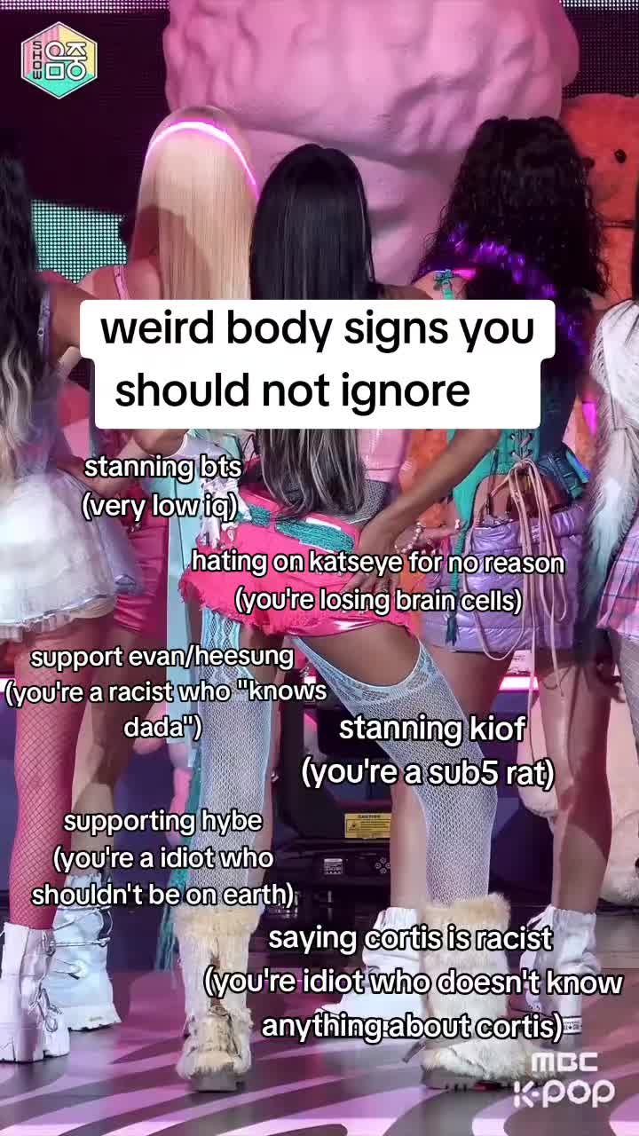 @petitetwinkfemboyfeeeetpics