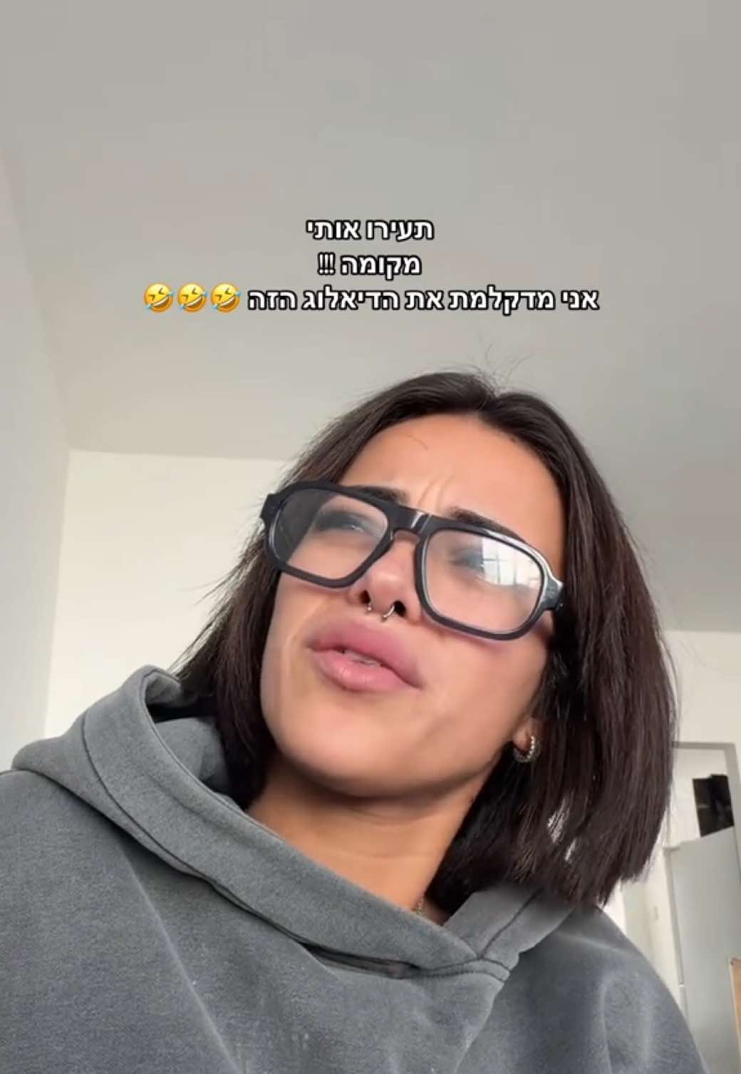 @LORALBLUM