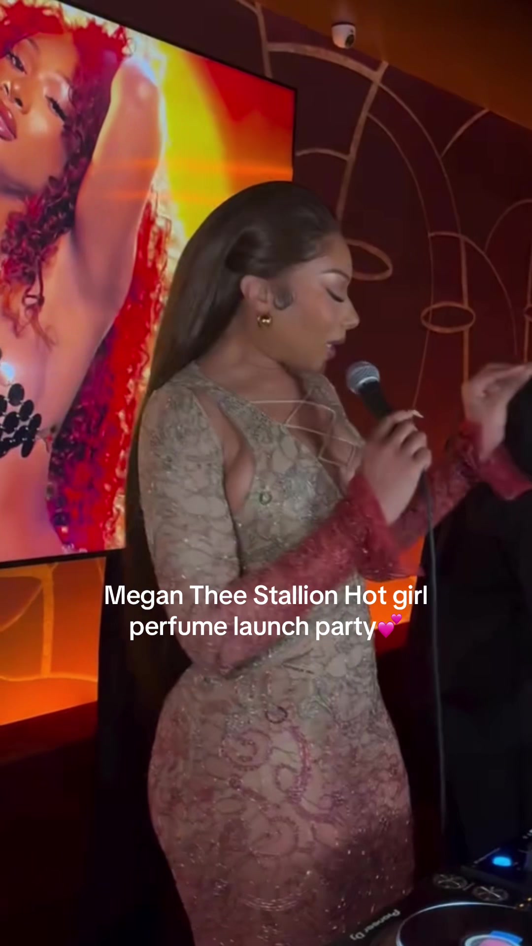 @queenhottie👑