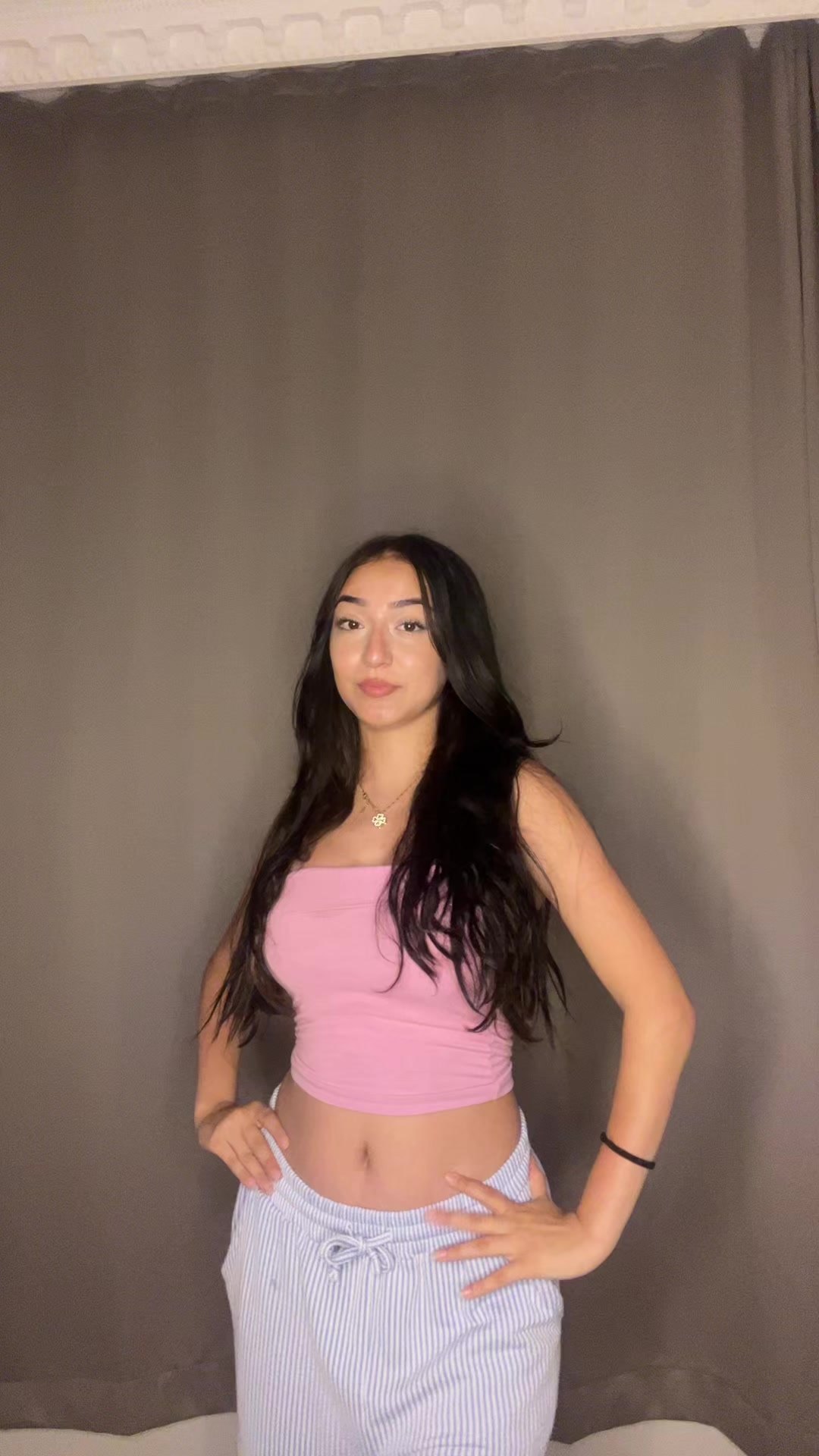 @𝑮𝒂𝒎𝒛𝒆 ☆