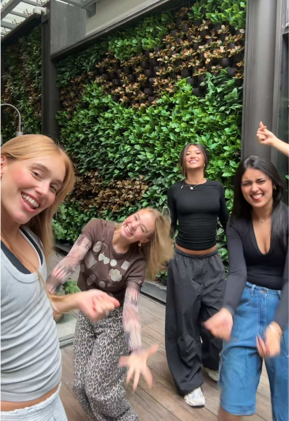 @Now United