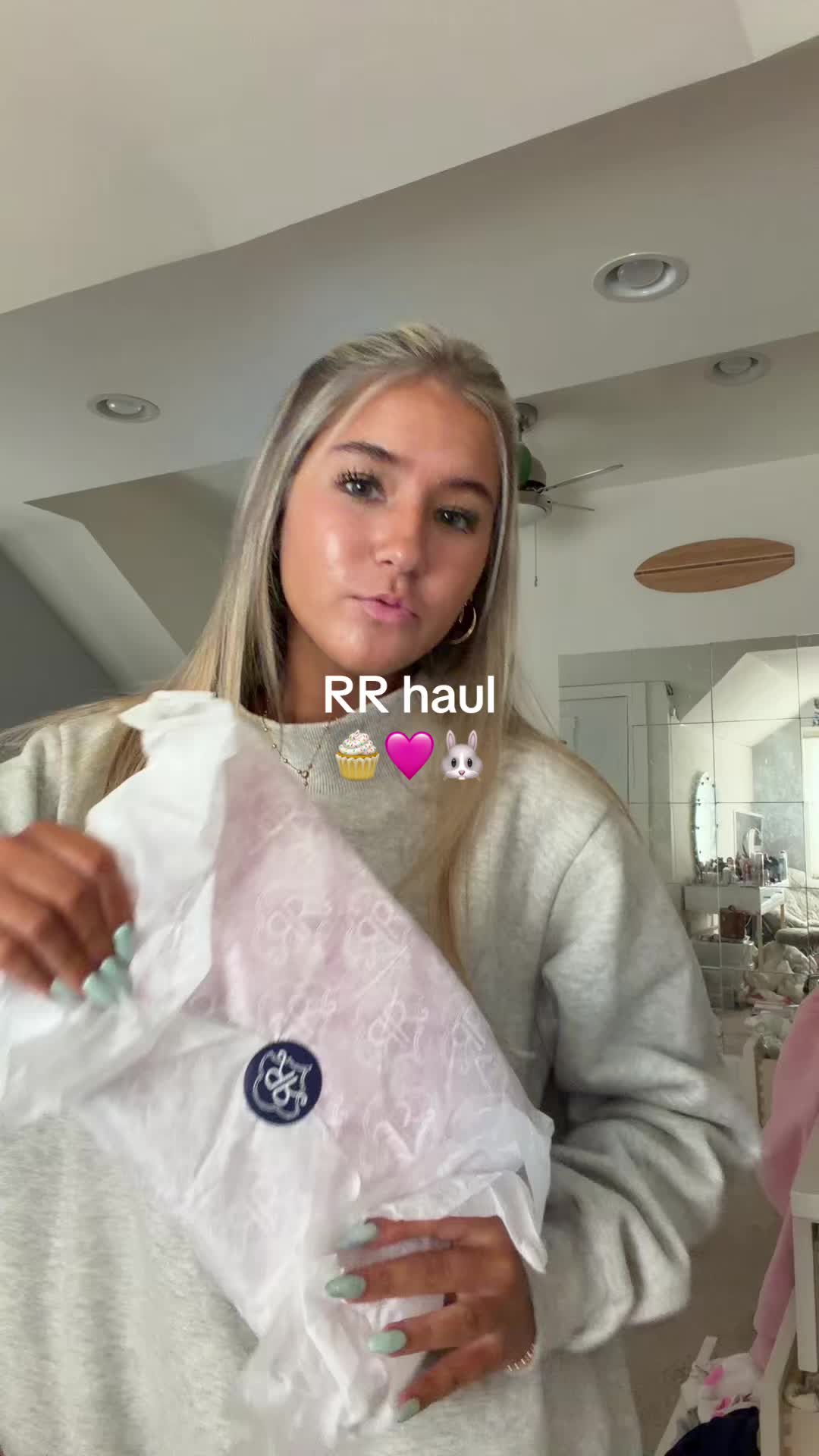 @eliana rie