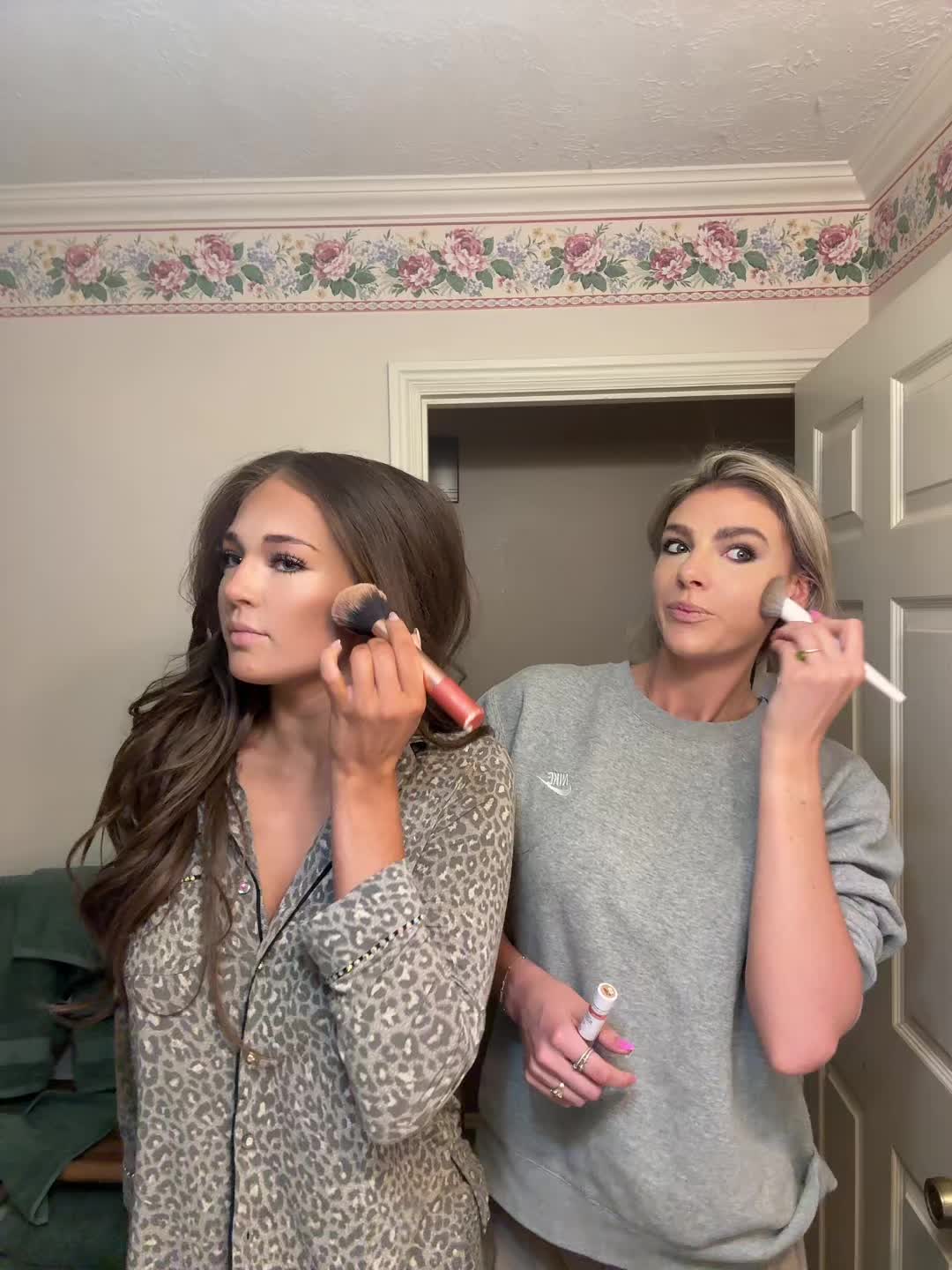@julbfallon