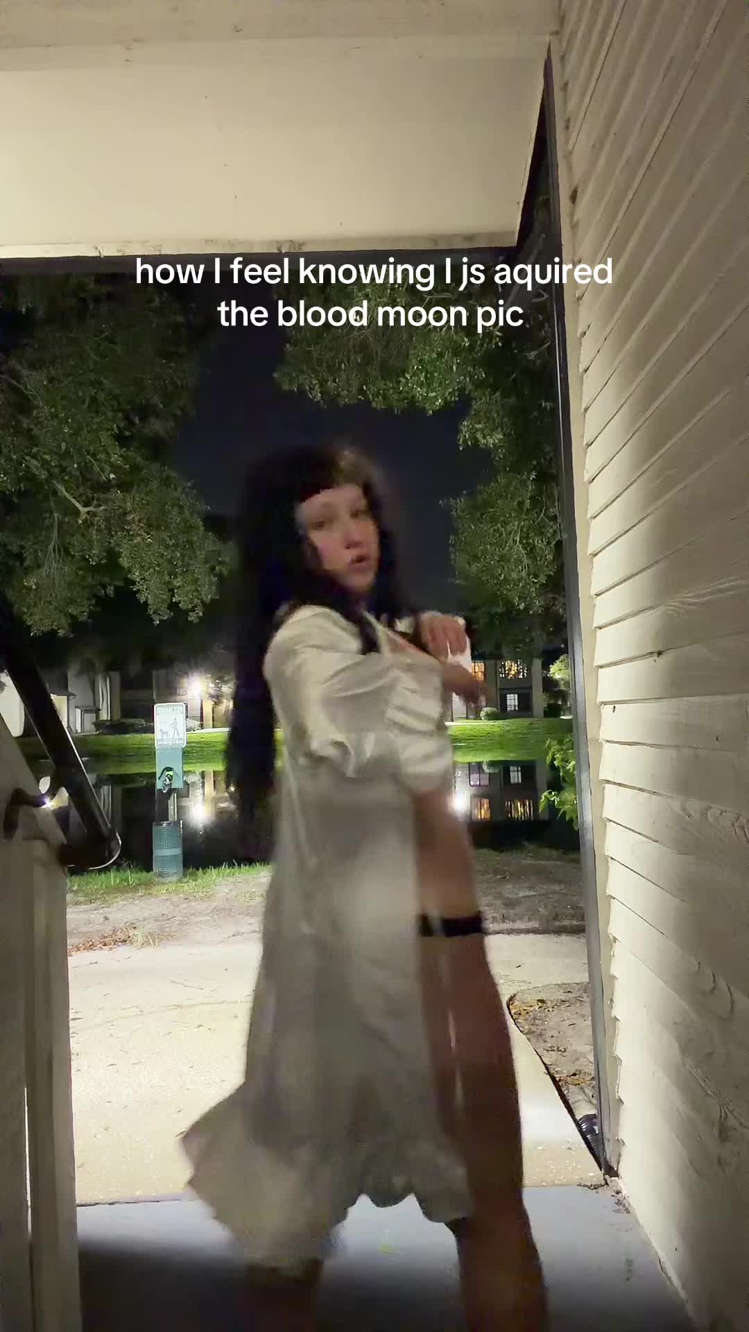@Dollie 🦇