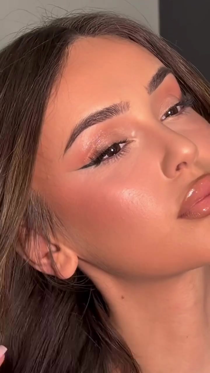 @Makeupby_stelin