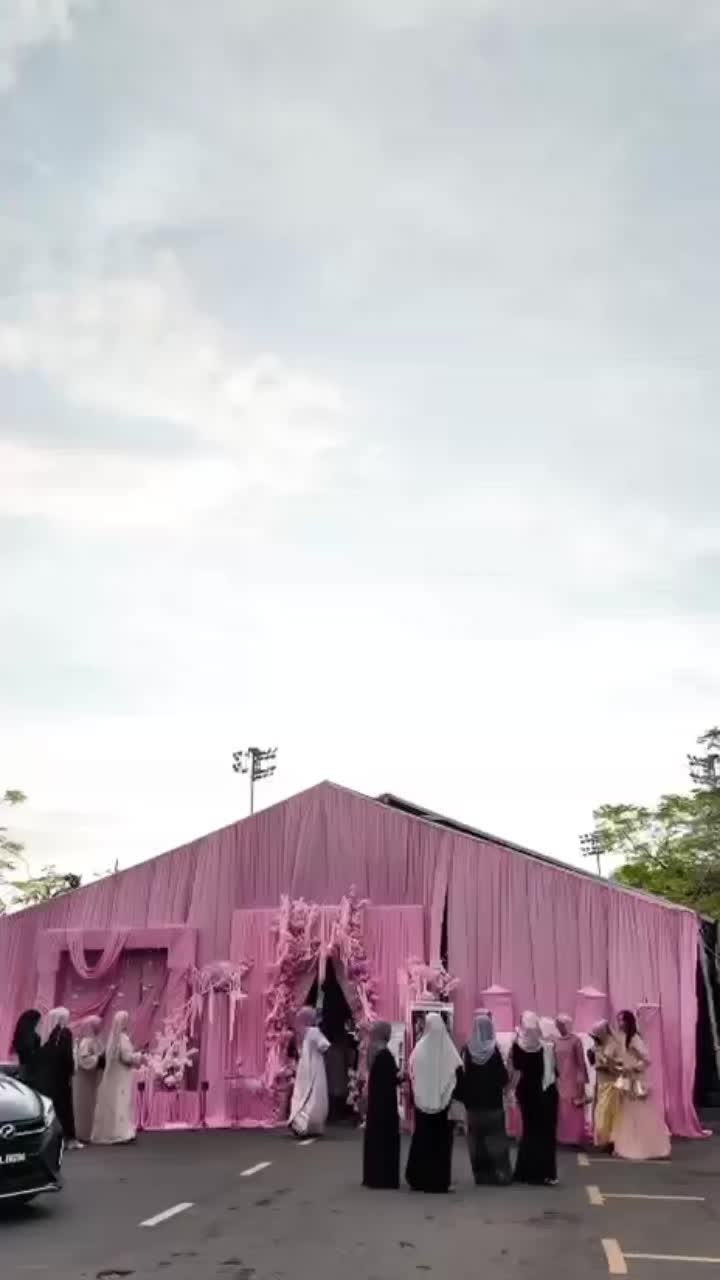 @AdeIkah