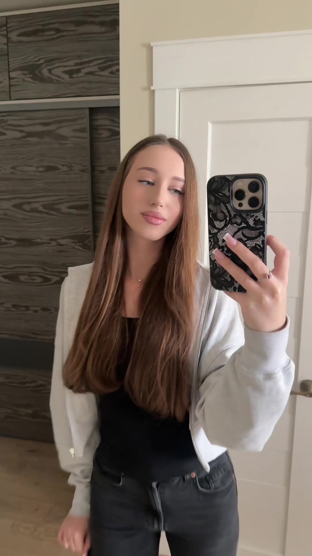 @d