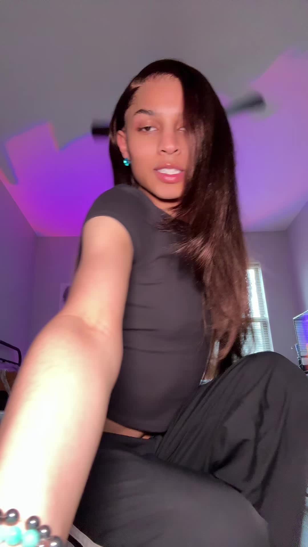 @Kenny🧜🏽♀️