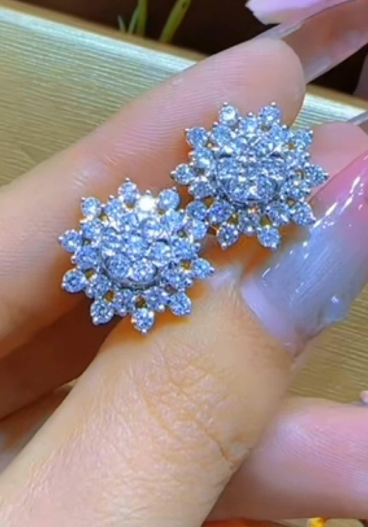 @LillyDiamond&JewelleryHouseYGN