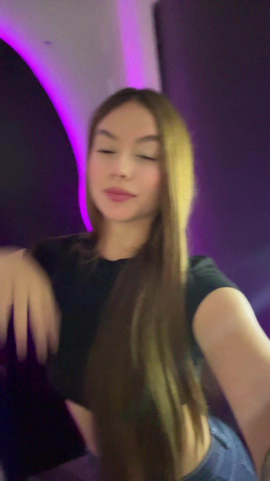 @Karenn🎀