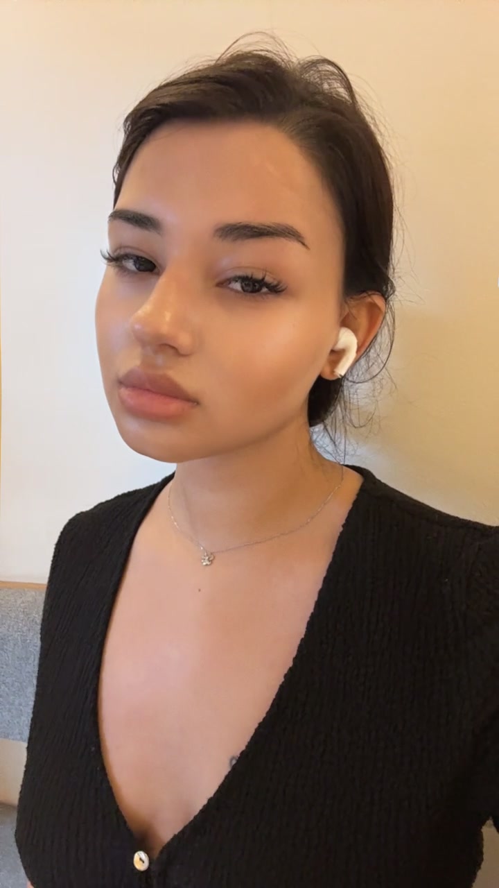 @hq