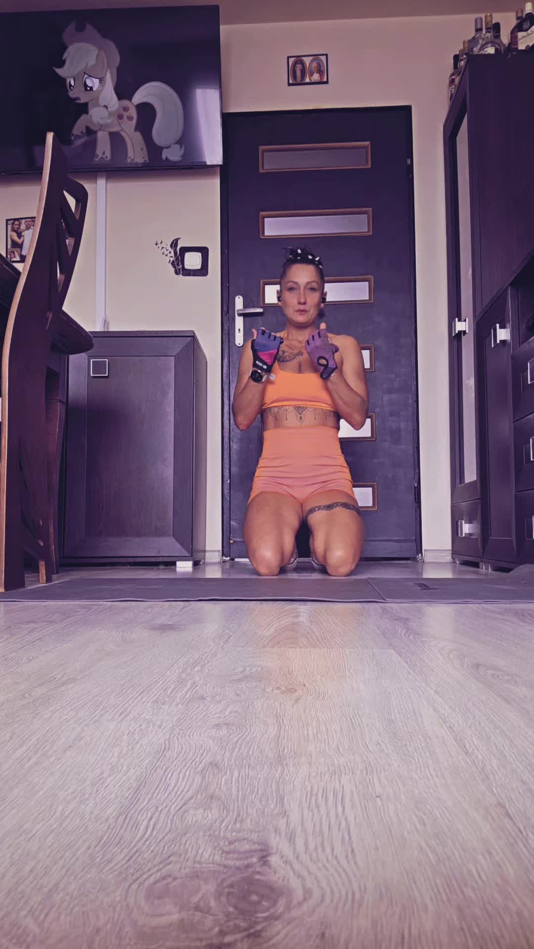 @łobuziara❤️strong👑 woman💪
