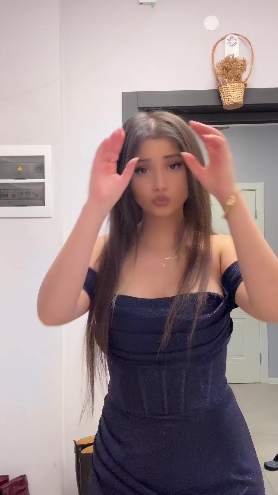 @ayysfova