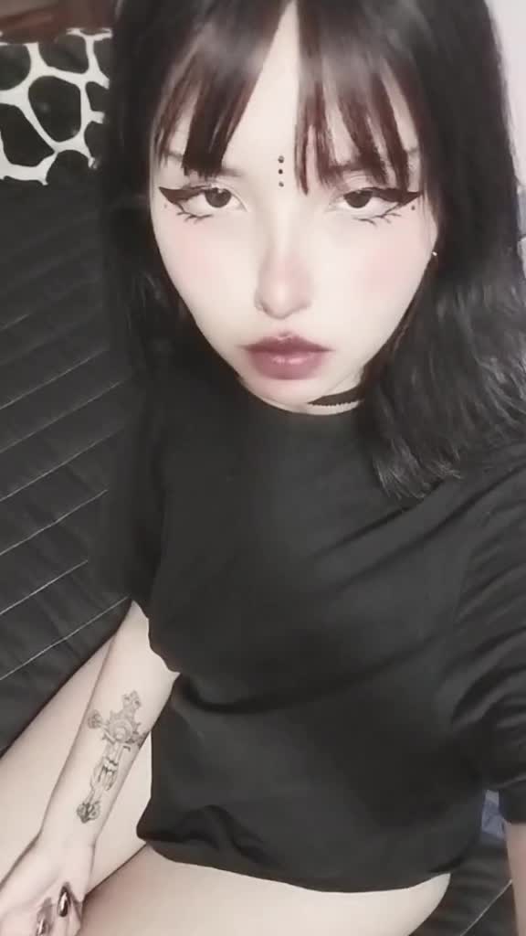 @𝓥𝓪𝓷𝓷𝔂