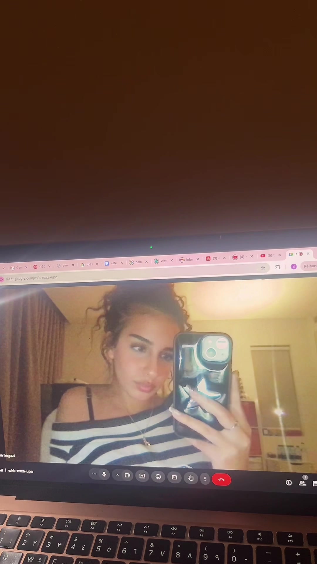 @🦌