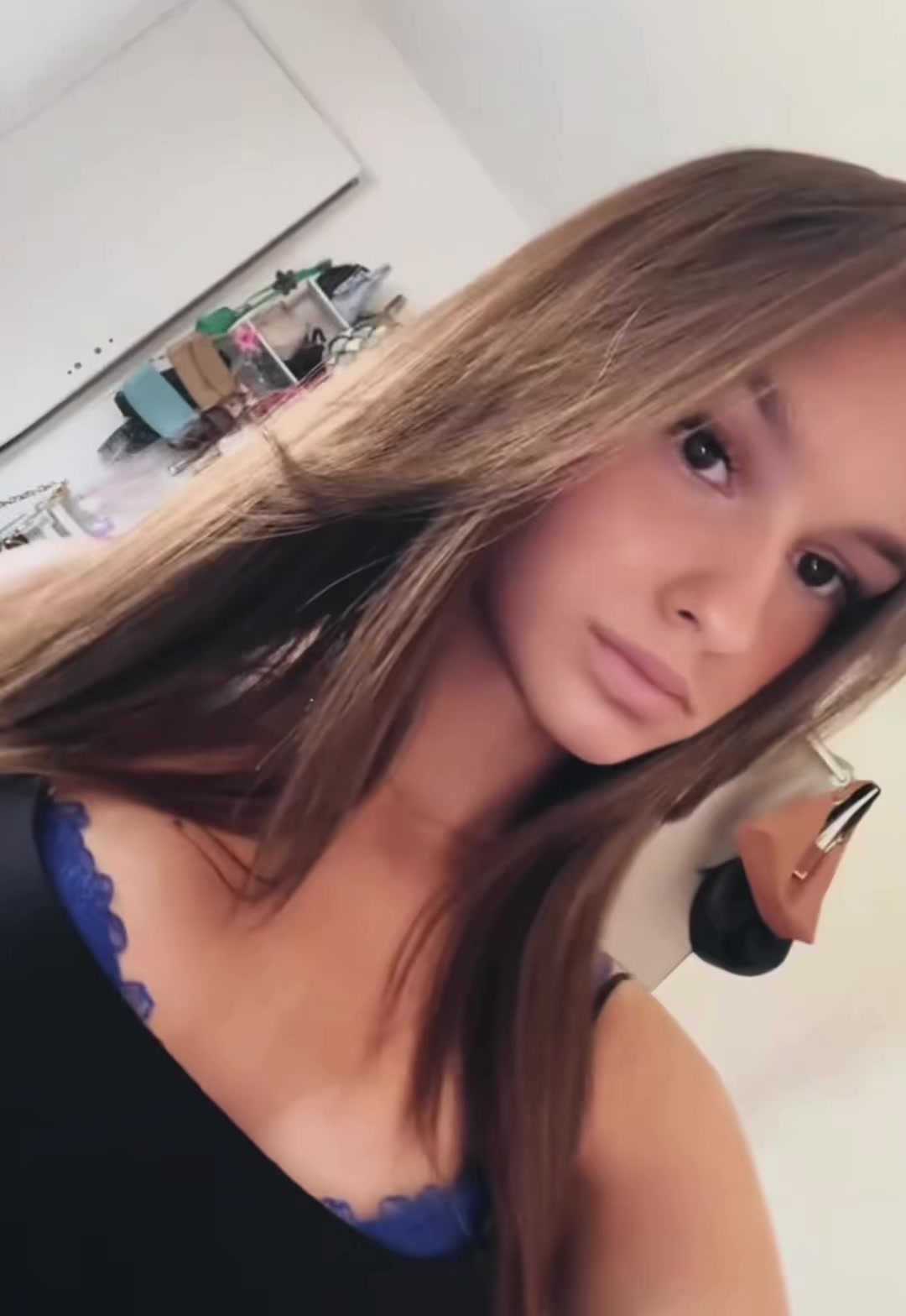 @Capucyneeee