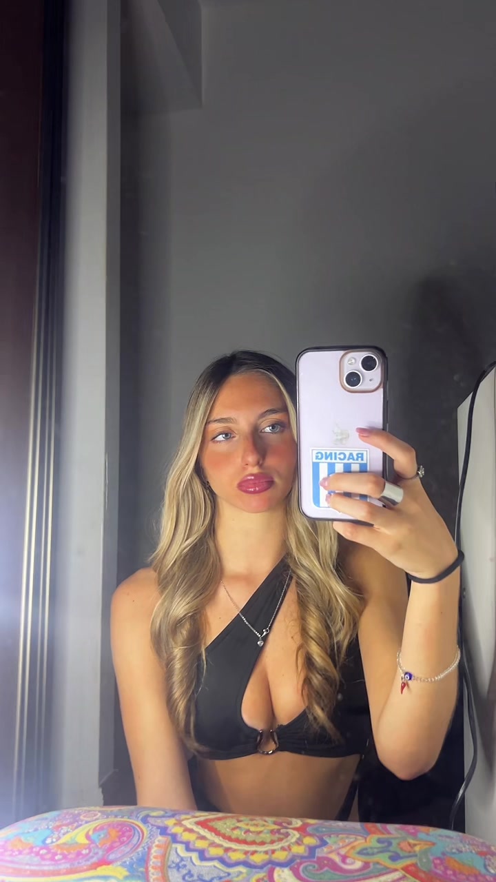 @Celess.m_