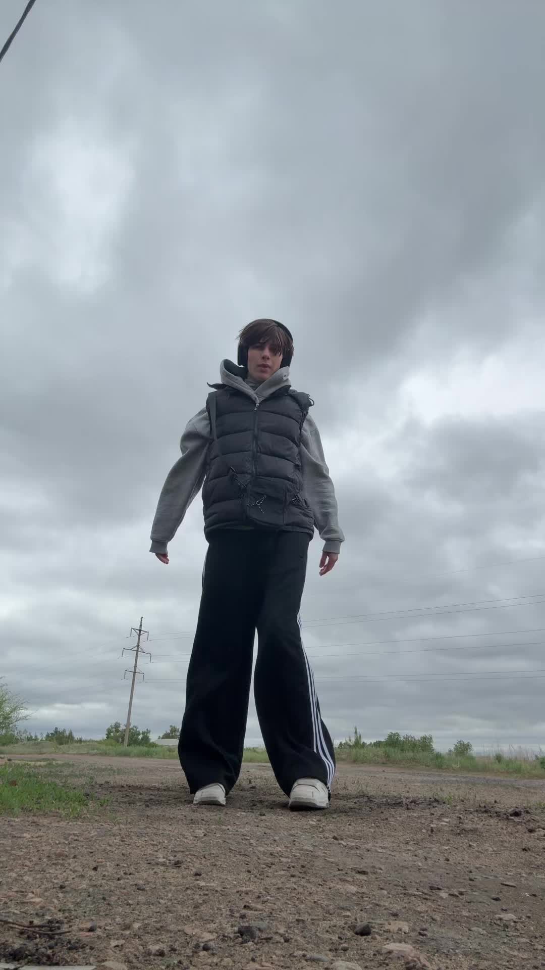 @лёня