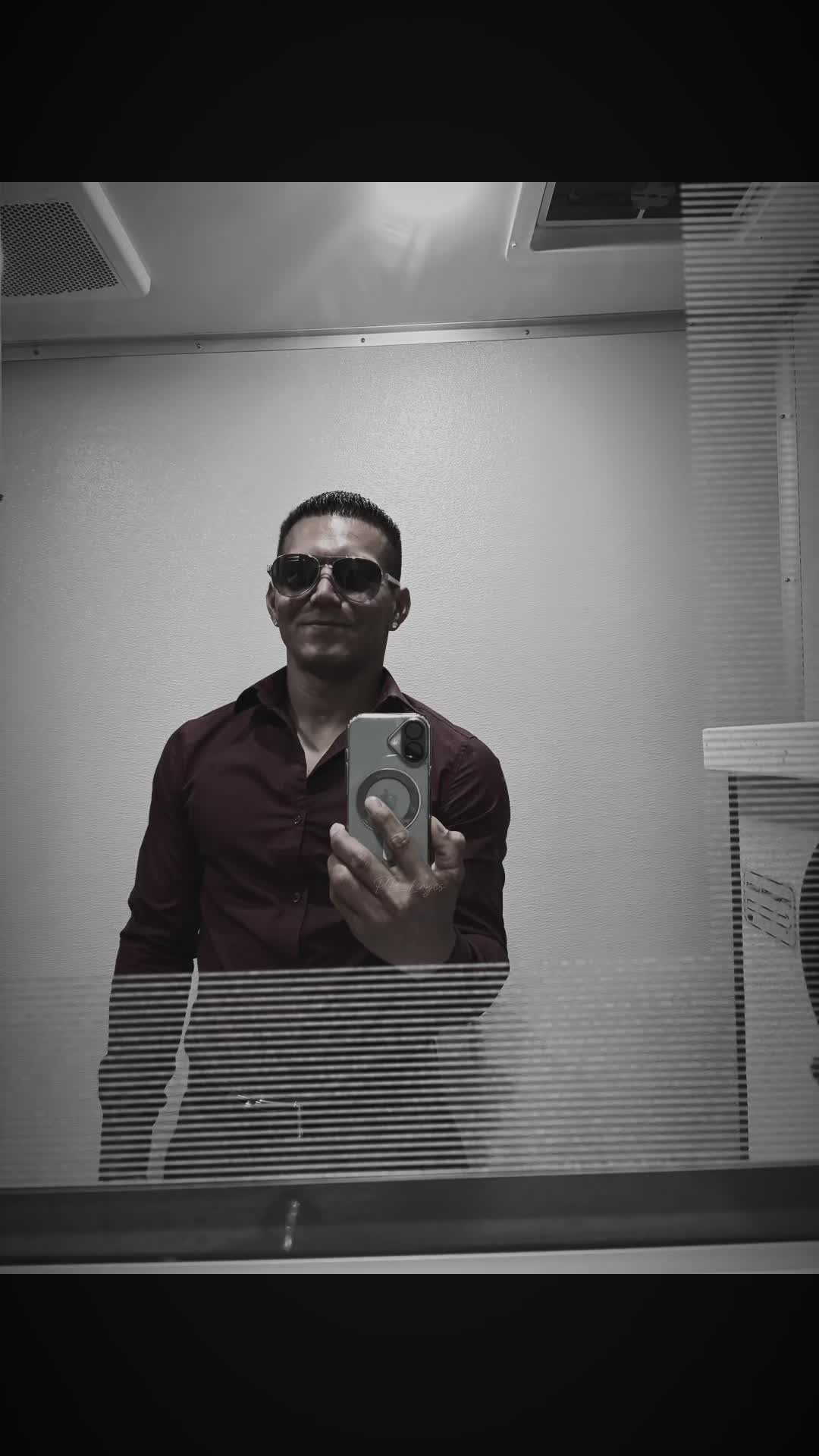 @🇸🇻 𝓢𝓐𝓜𝓤𝓔𝓛🪐𝓖ONZ&Aacute;LEZ♑️
