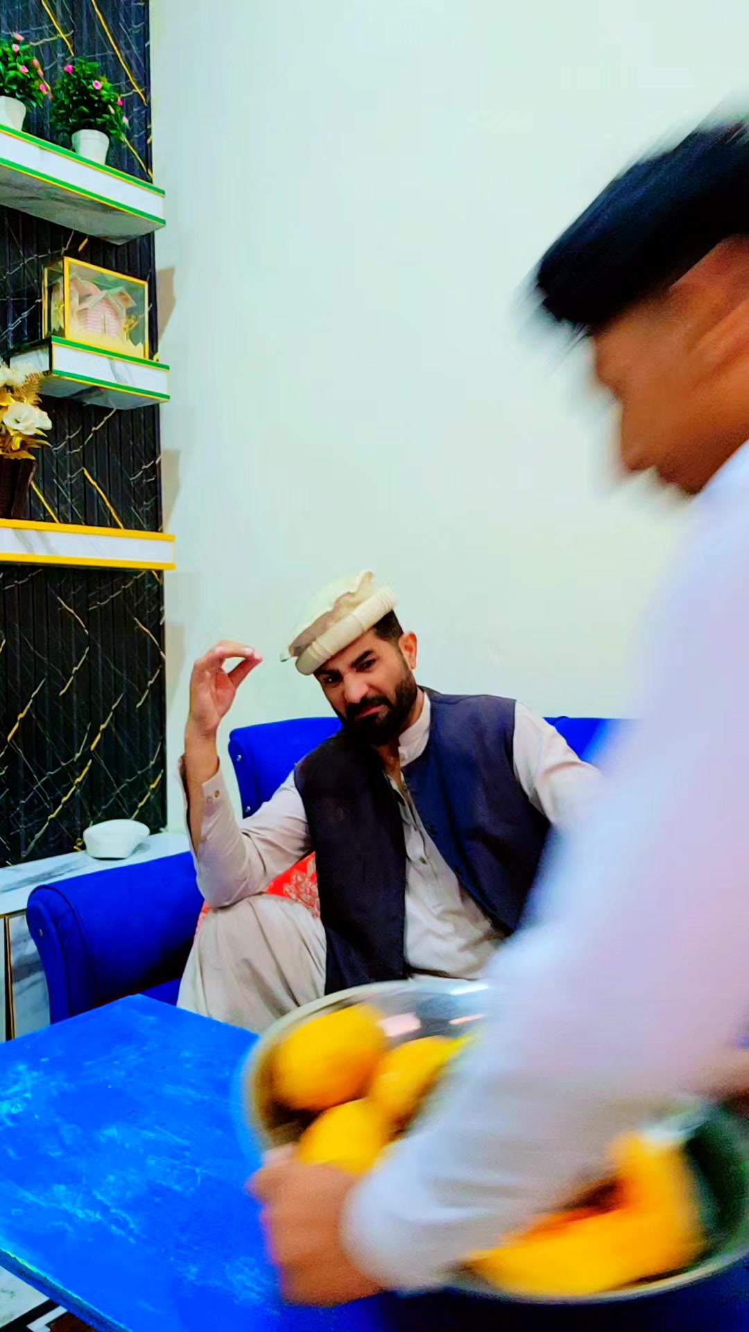 @منجن ماما آفیشل