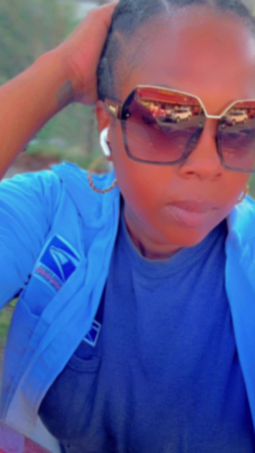 @Yurfavoritemaillady