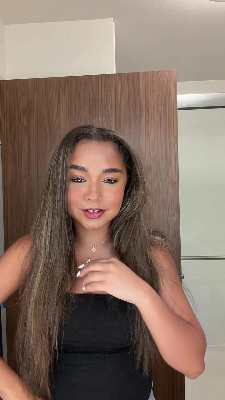 @anishadavissss