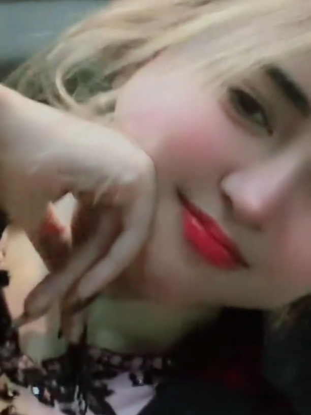 @🦋Arzo khan 💔🖤🥀🥀🖤❤️🩹