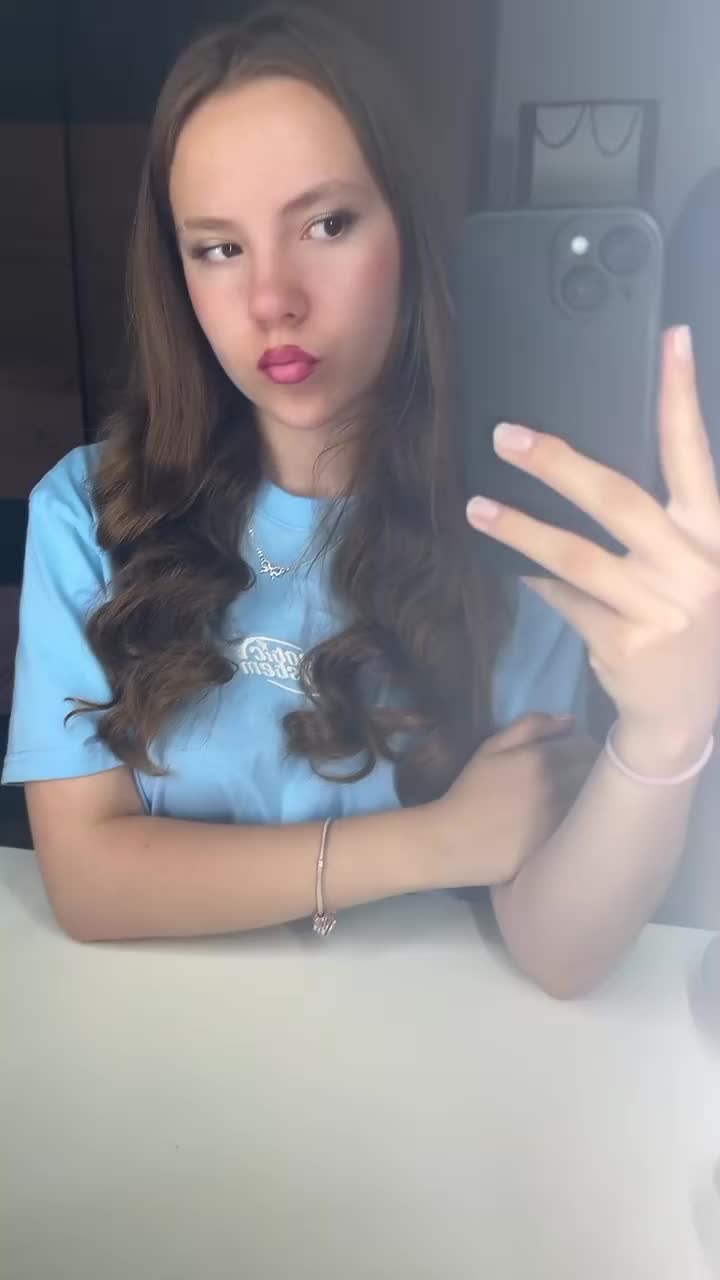 @Erna