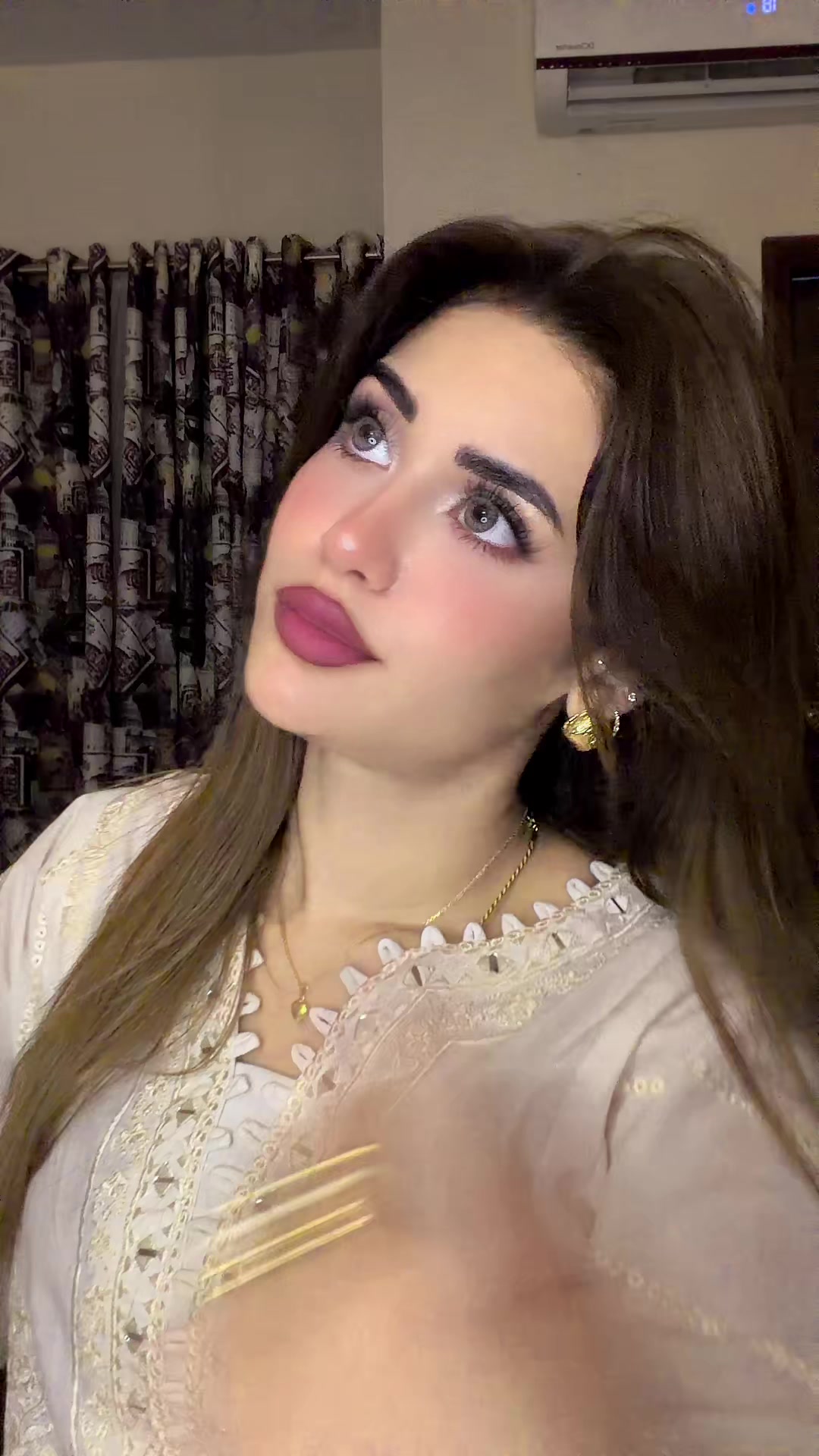 @ShahtajKhan🔥