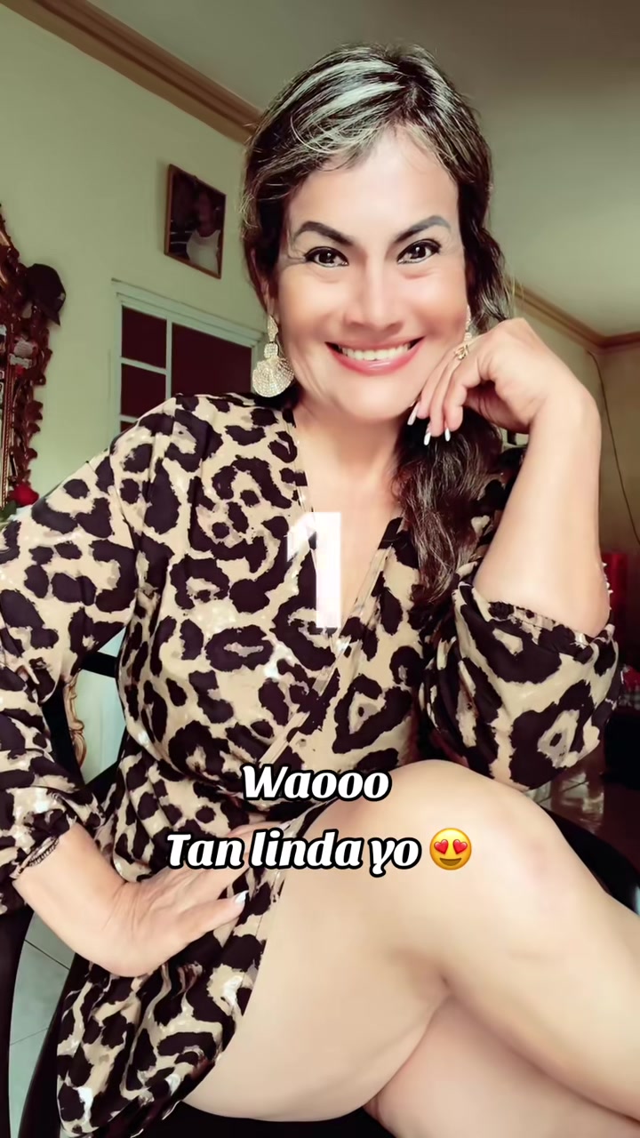 @Rosa Calderón 660 🌻💋🥂