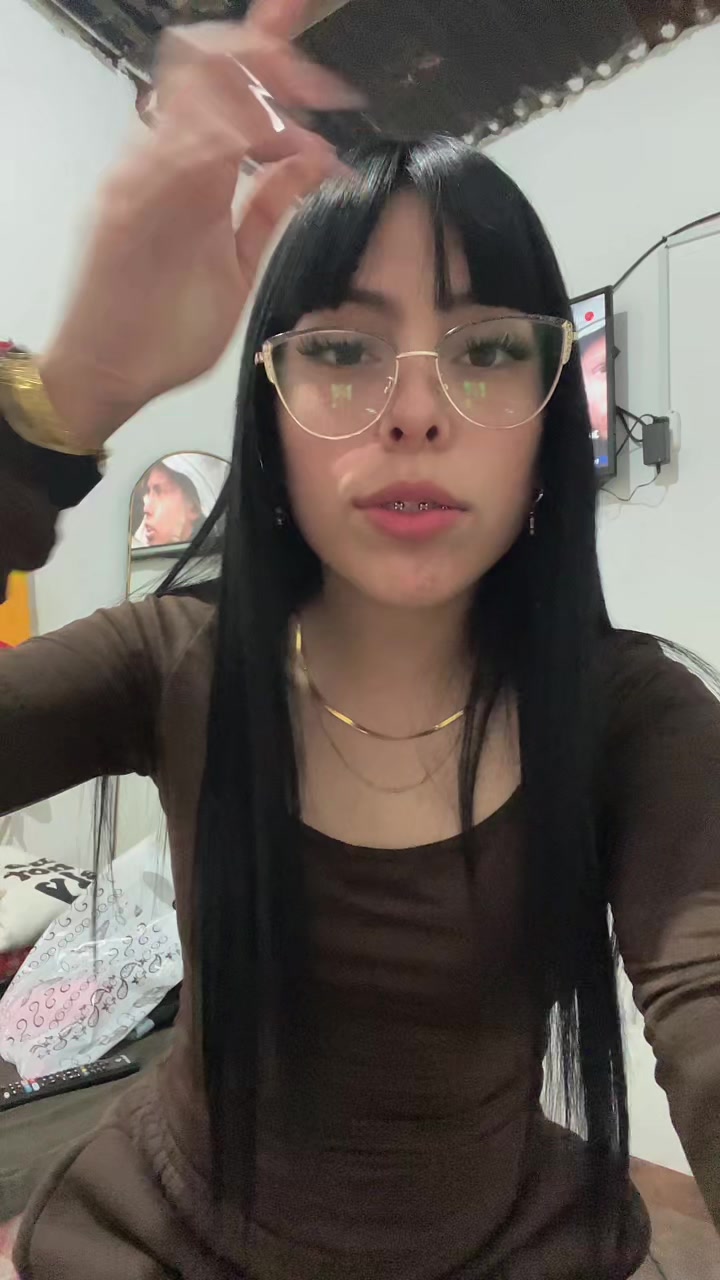 @melanytevezz