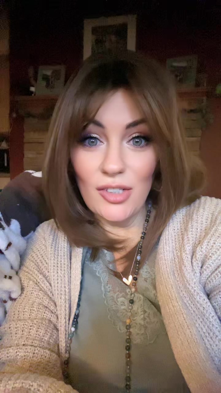 @heartzfromholly