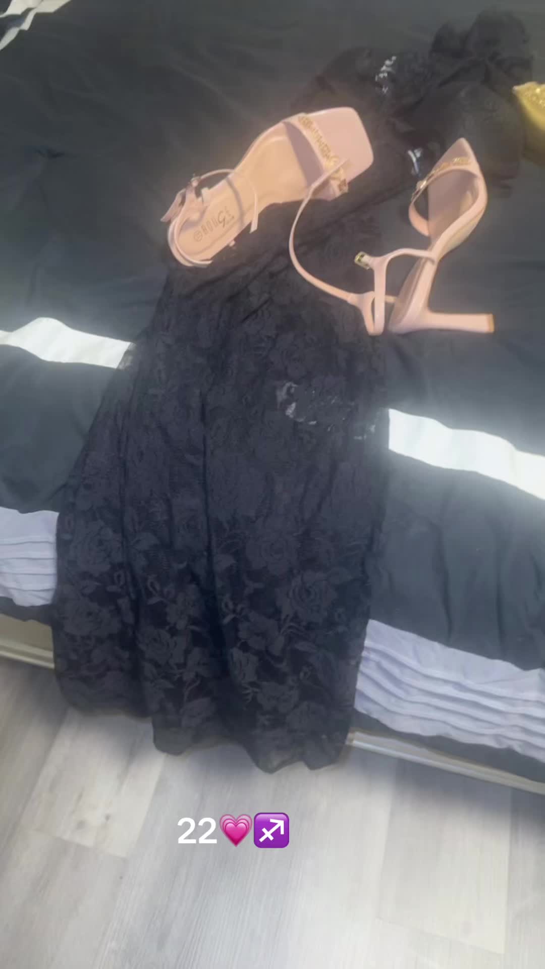 @Lala