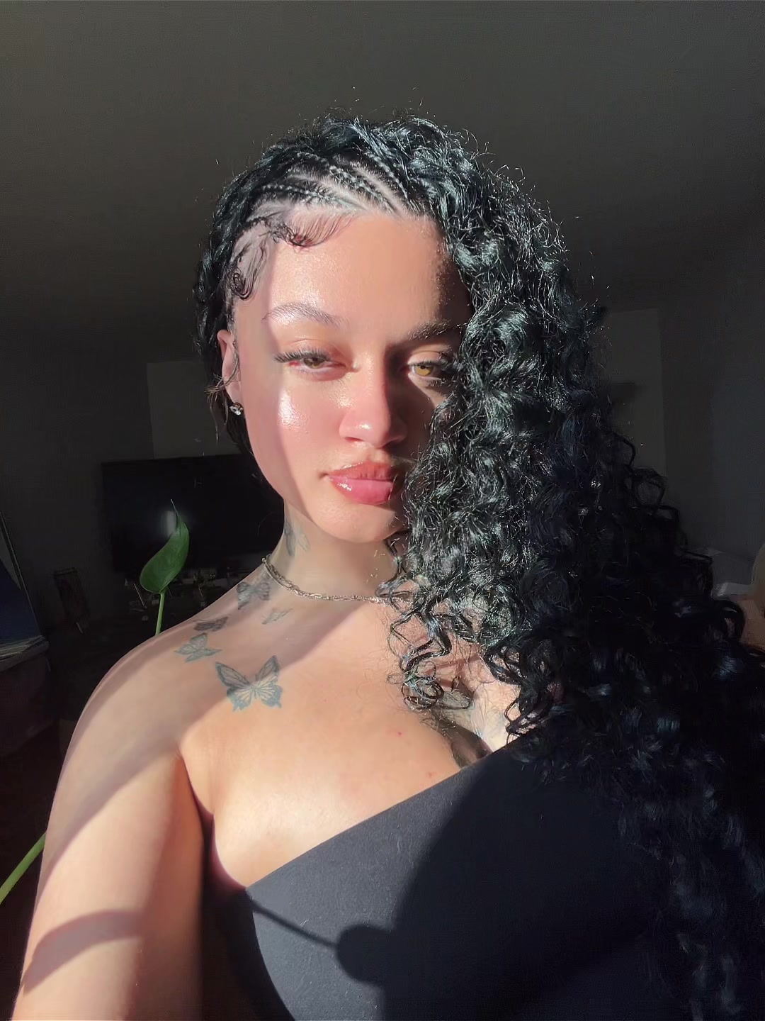 @𝐿𝑎𝑛𝑖𝑖♡︎