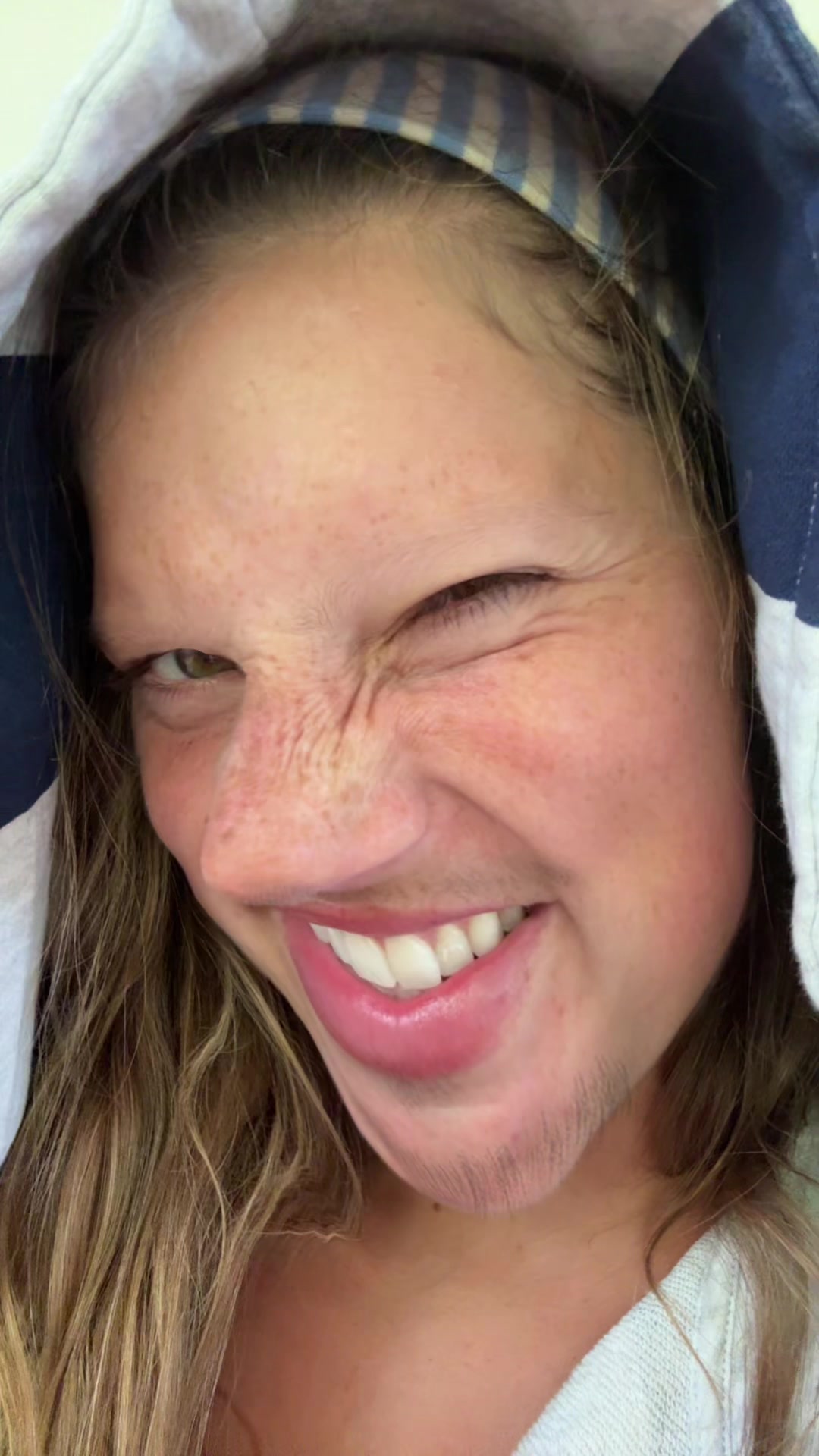 @EVA HARLEY