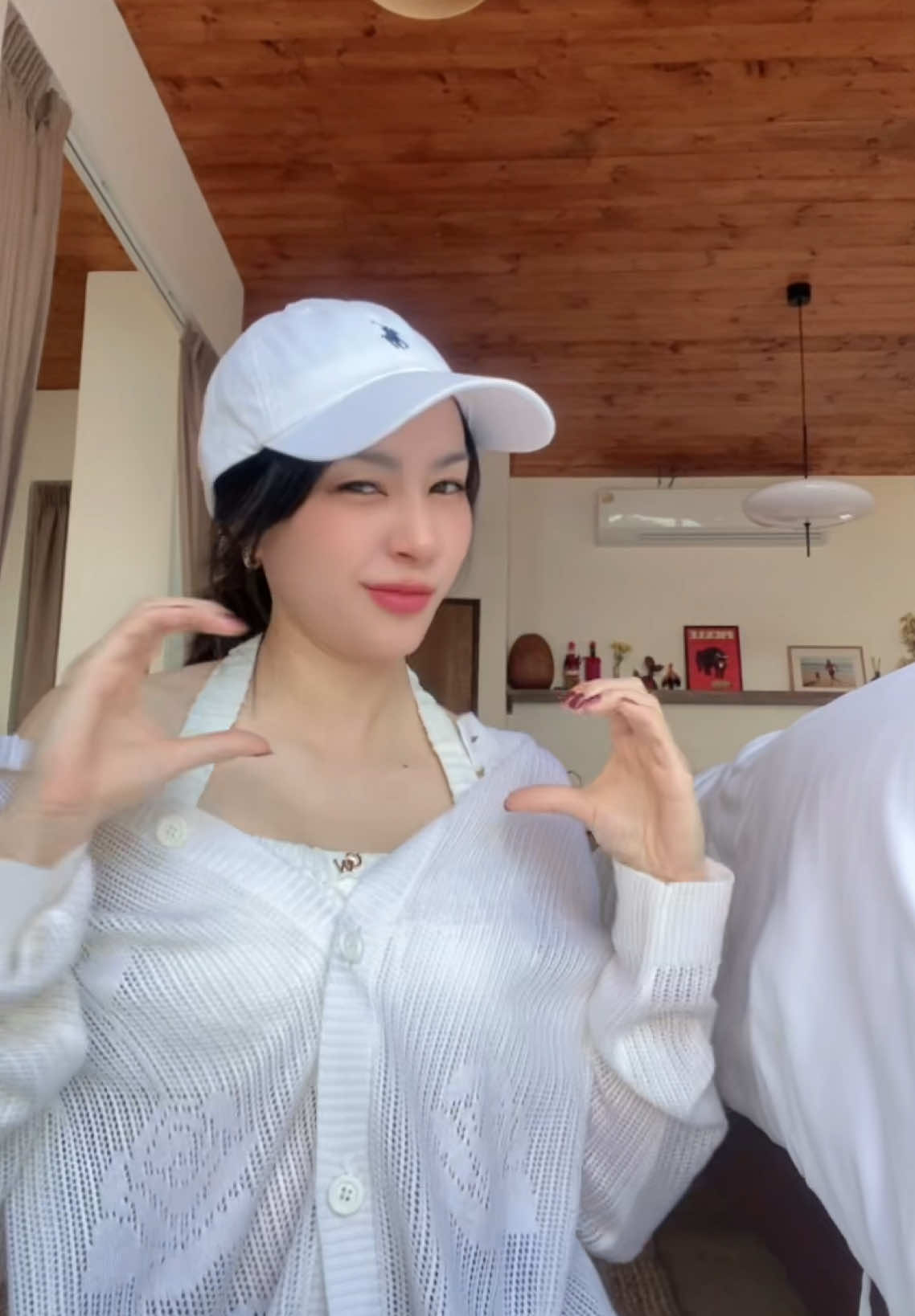 @Khunfour