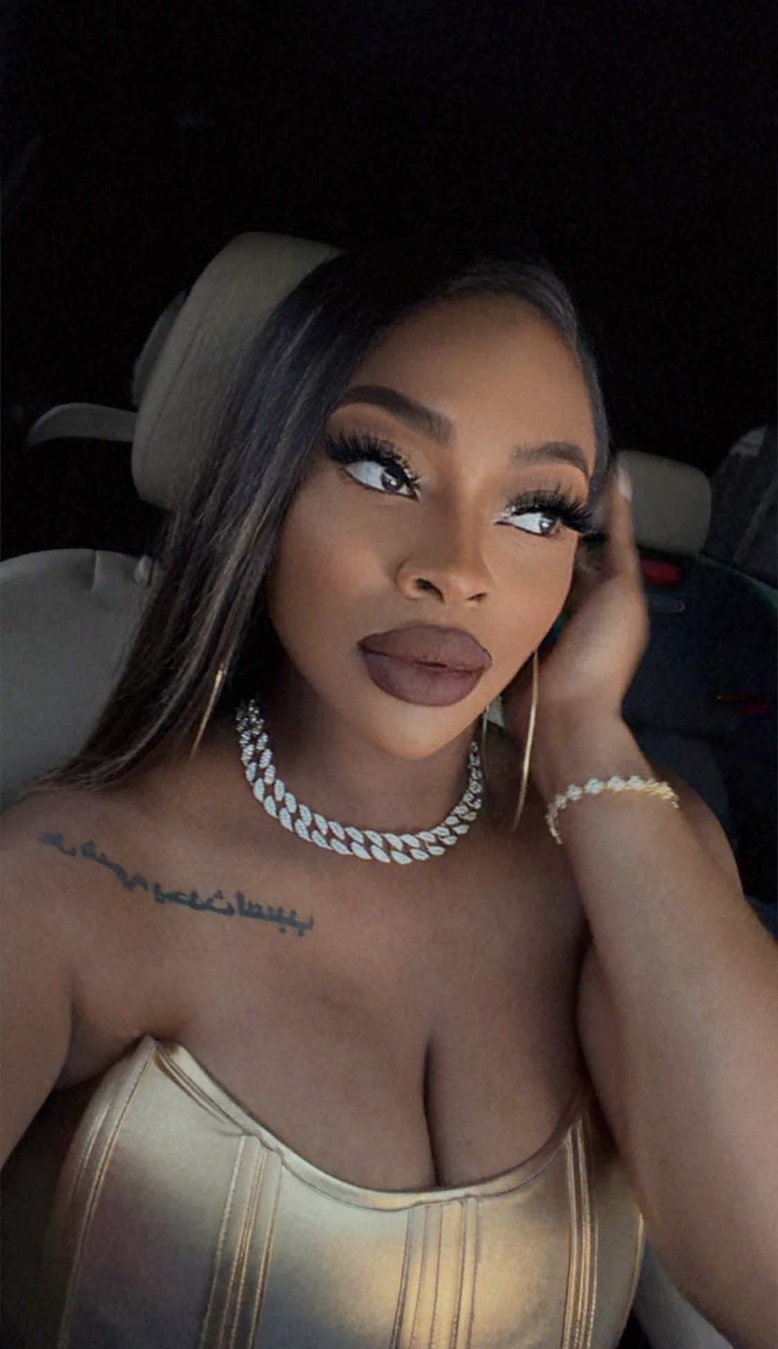 @She_Major_1