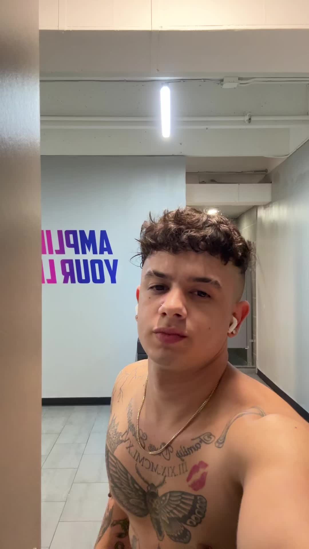 @Daniel Troya 🐉🚀