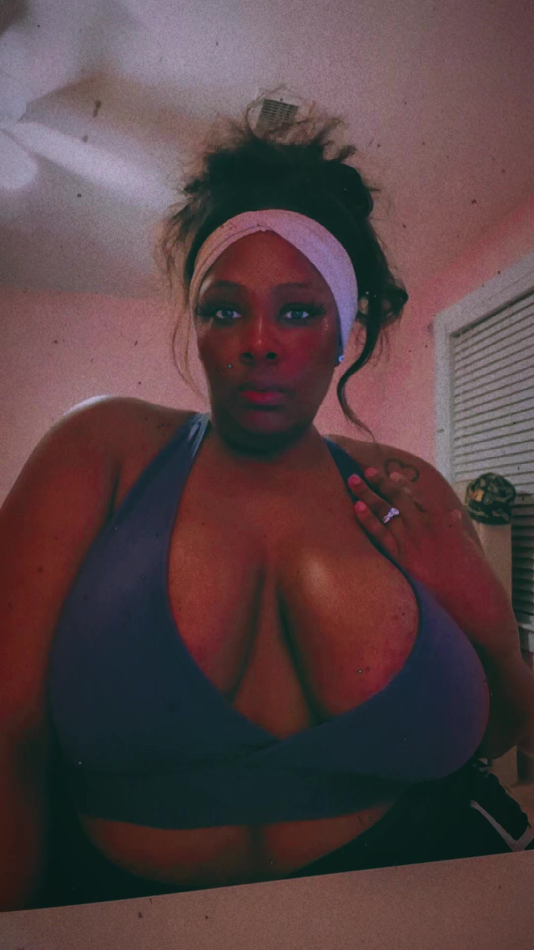 @Ashleigh Pandora Steele