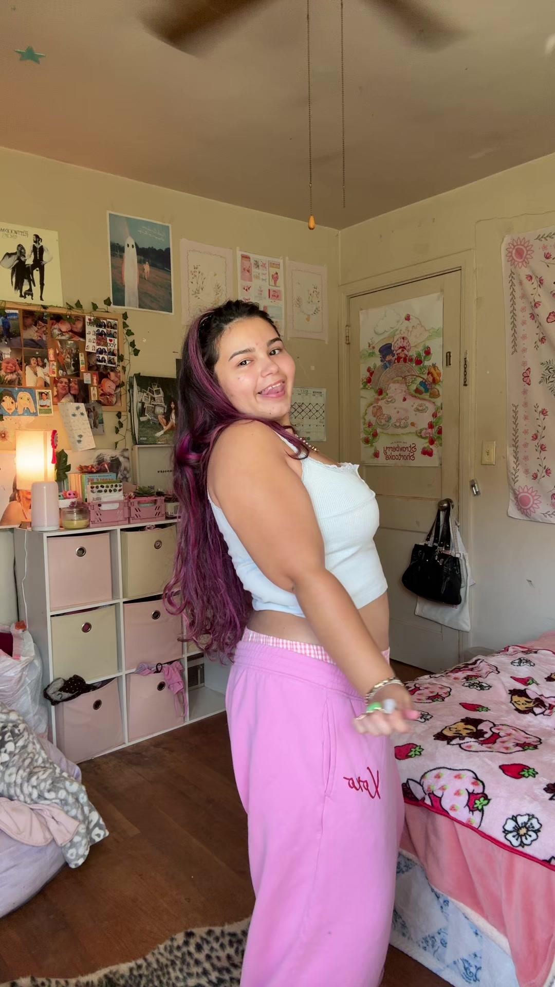 @lilly ayers