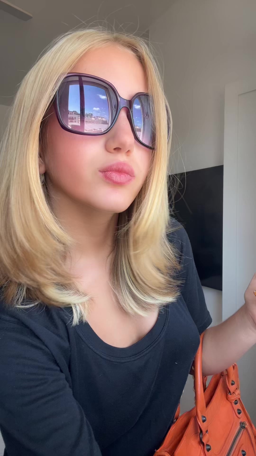 @Dumb_blonde